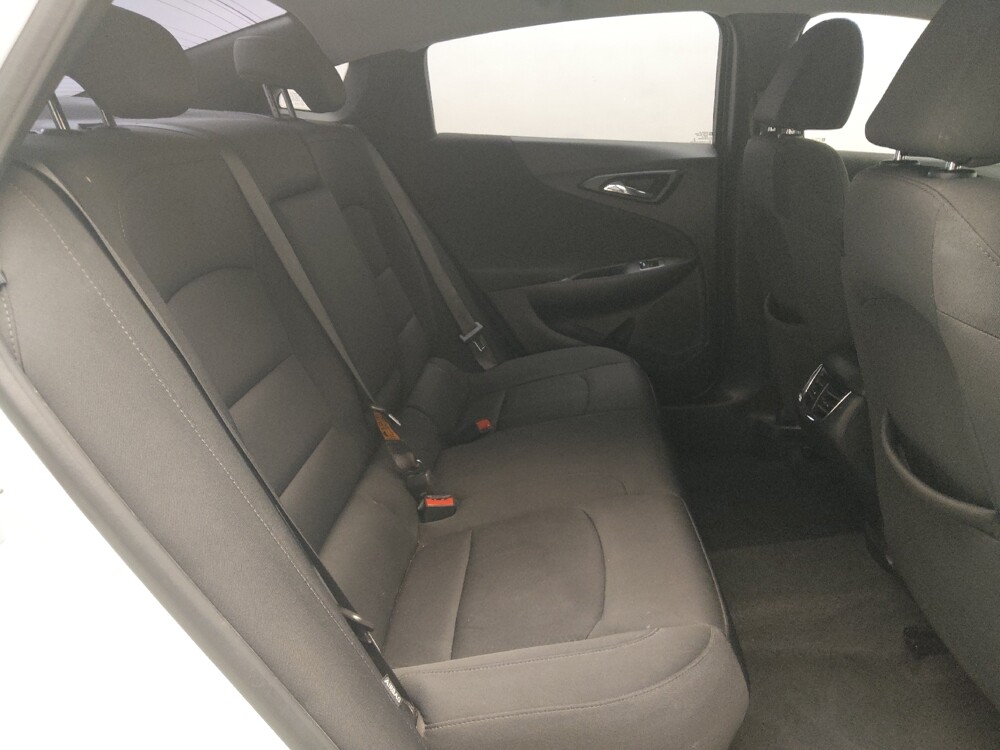 2020 Chevrolet Malibu in El Paso, TX 79907 - 18089809 19