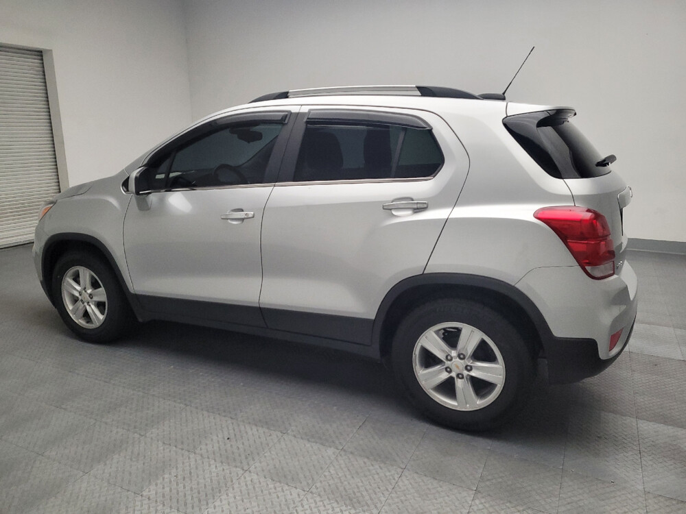 2019 Chevrolet Trax in Downey, CA 90241 - 18089816 3