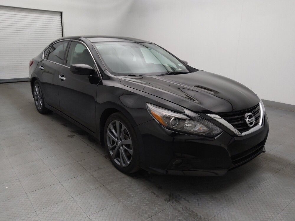 2018 Nissan Altima in Greenville, SC 29607 - 18089824 13