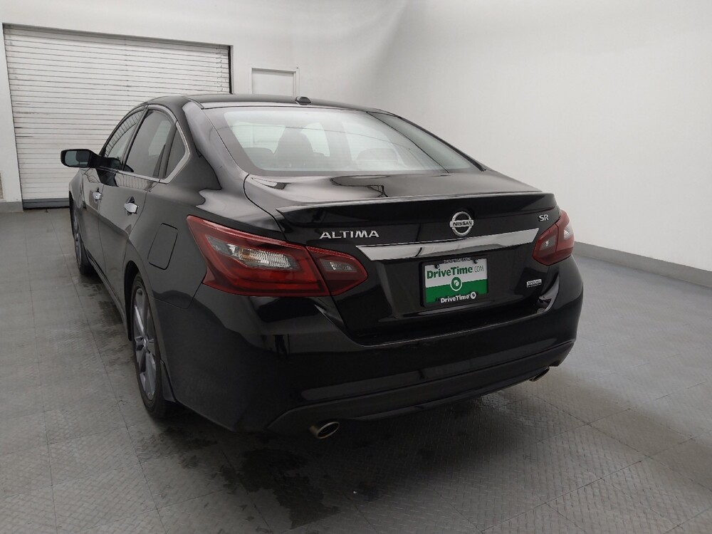 2018 Nissan Altima in Greenville, SC 29607 - 18089824 6