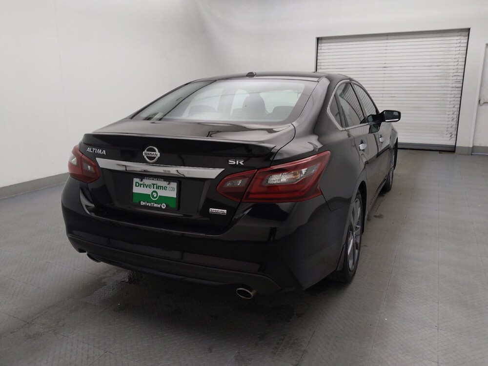 2018 Nissan Altima in Greenville, SC 29607 - 18089824 7