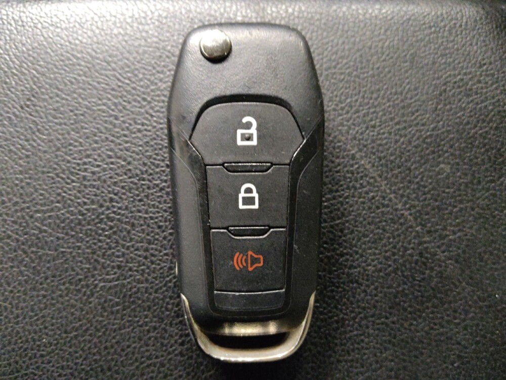 2018 Ford EcoSport in Houston, TX 77034 - 18089828 32