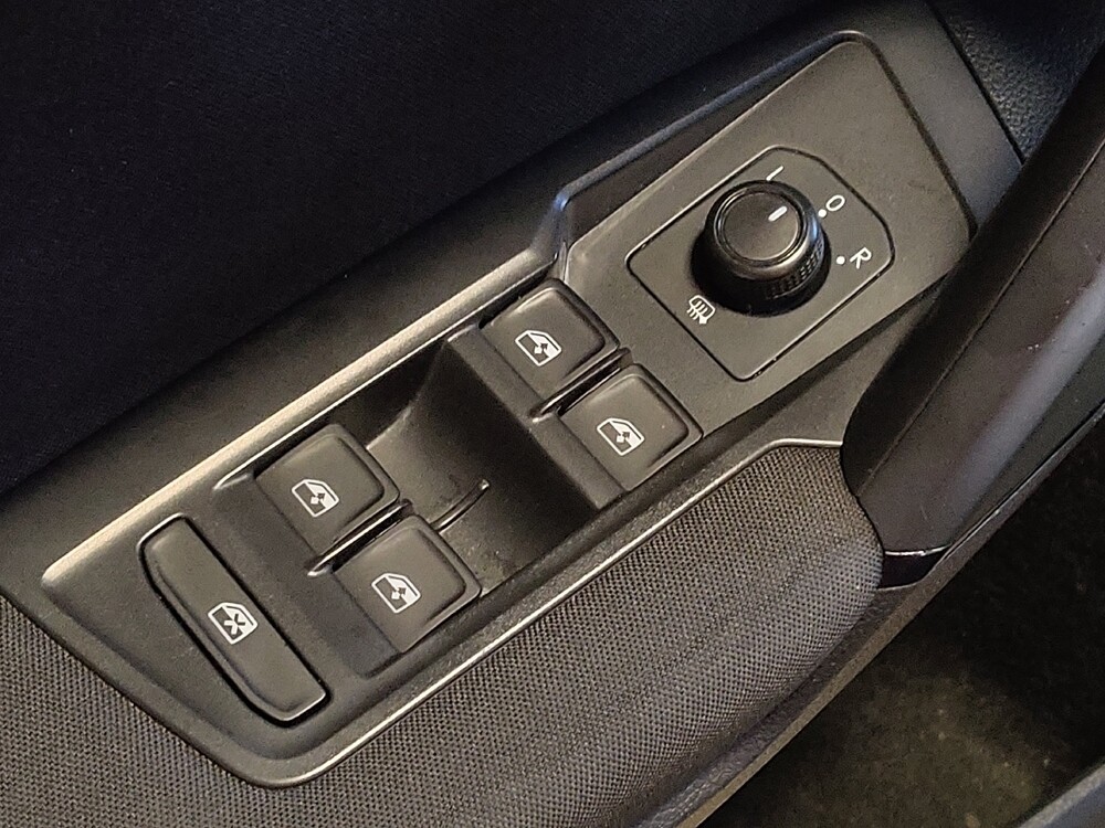 2019 Volkswagen Tiguan in Sanford, FL 32773 - 18089832 27