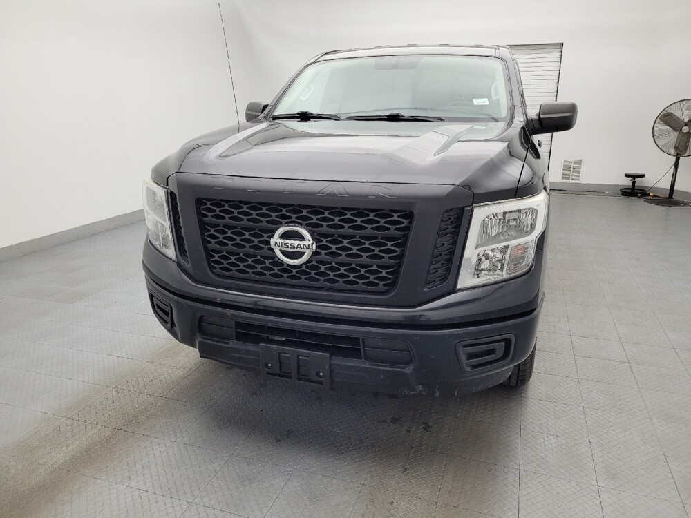 2017 Nissan Titan in Winston-Salem, NC 27103 - 18089839 15