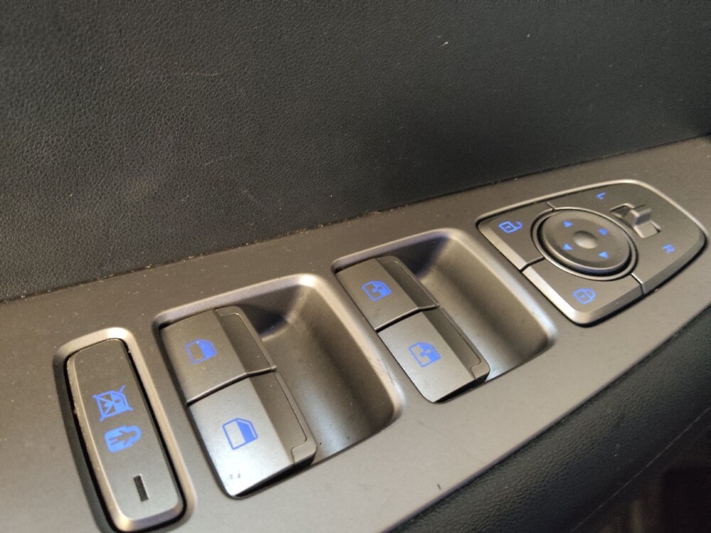 2021 Hyundai Palisade in Winston-Salem, NC 27103 - 18089845 27