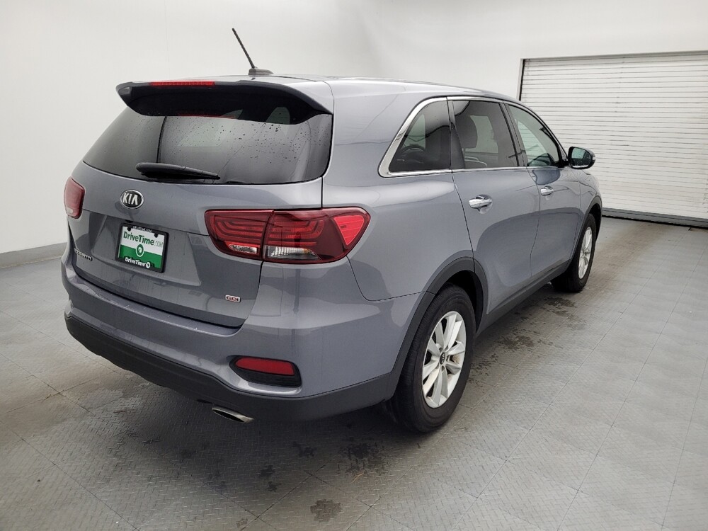 2020 Kia Sorento in Columbia, SC 29210 - 18089847 9