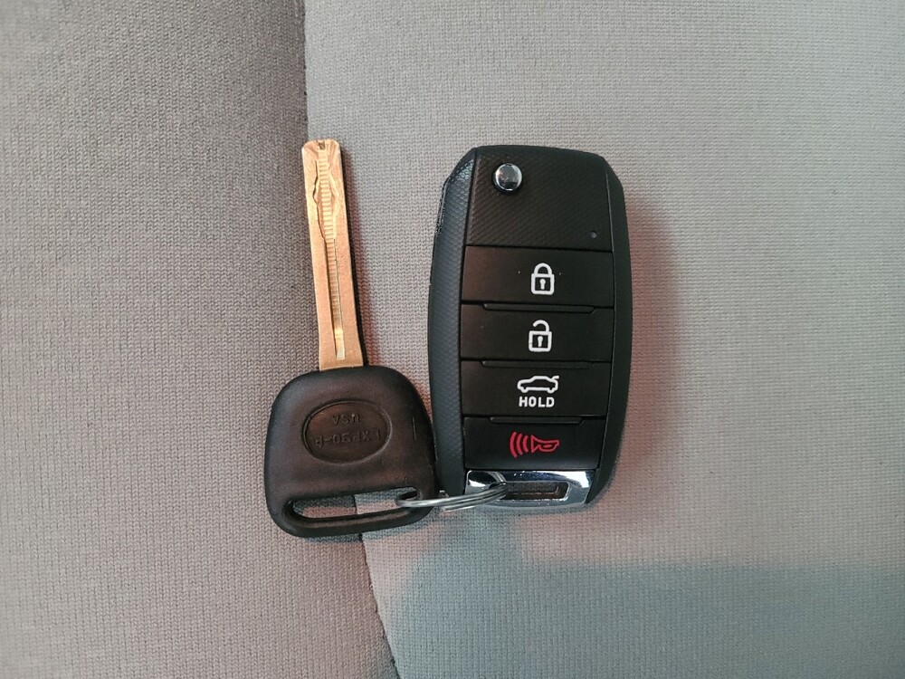 2015 Kia Optima in Huntsville, AL 35816 - 18089854 32