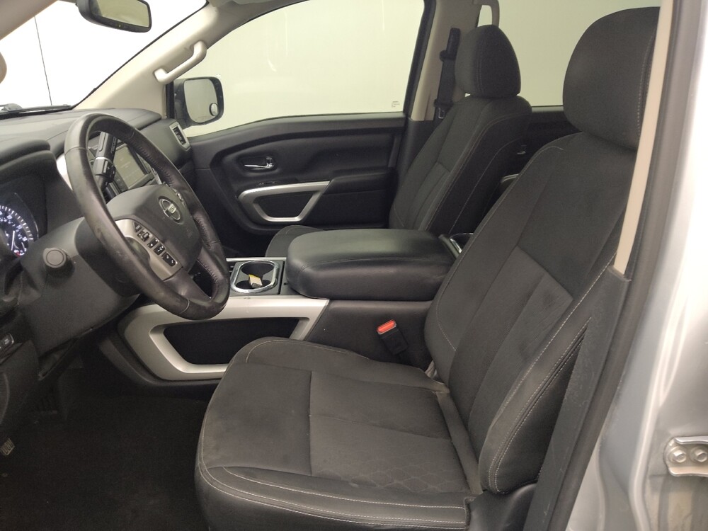 2019 Nissan Titan in Live Oak, TX 78233 - 18089858 17