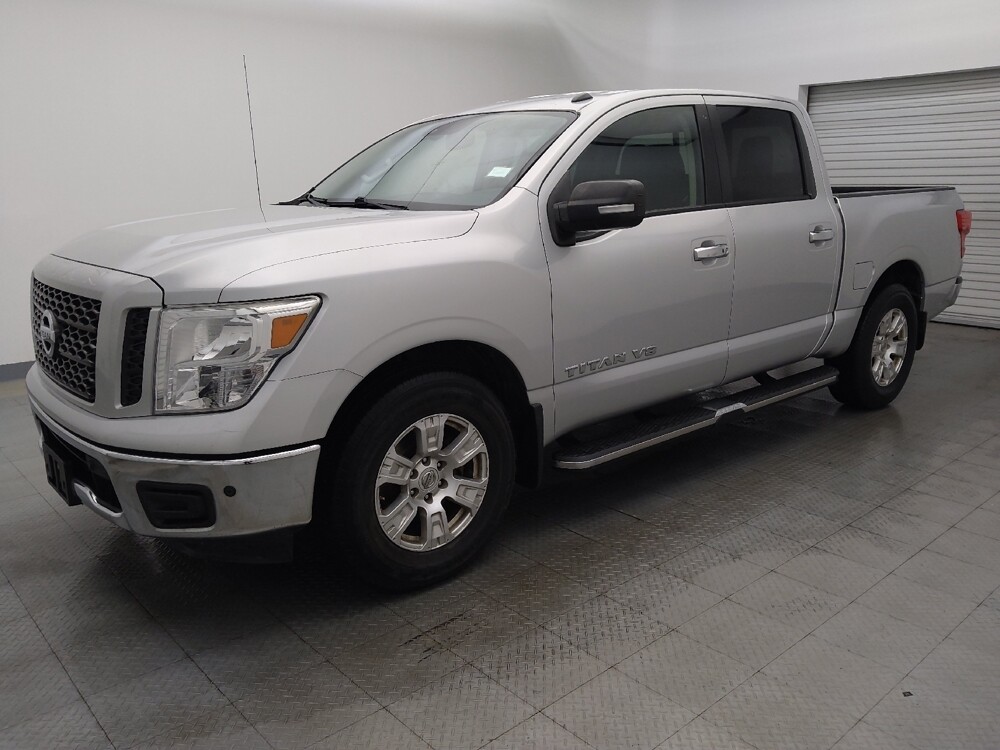 2019 Nissan Titan in Live Oak, TX 78233 - 18089858 2