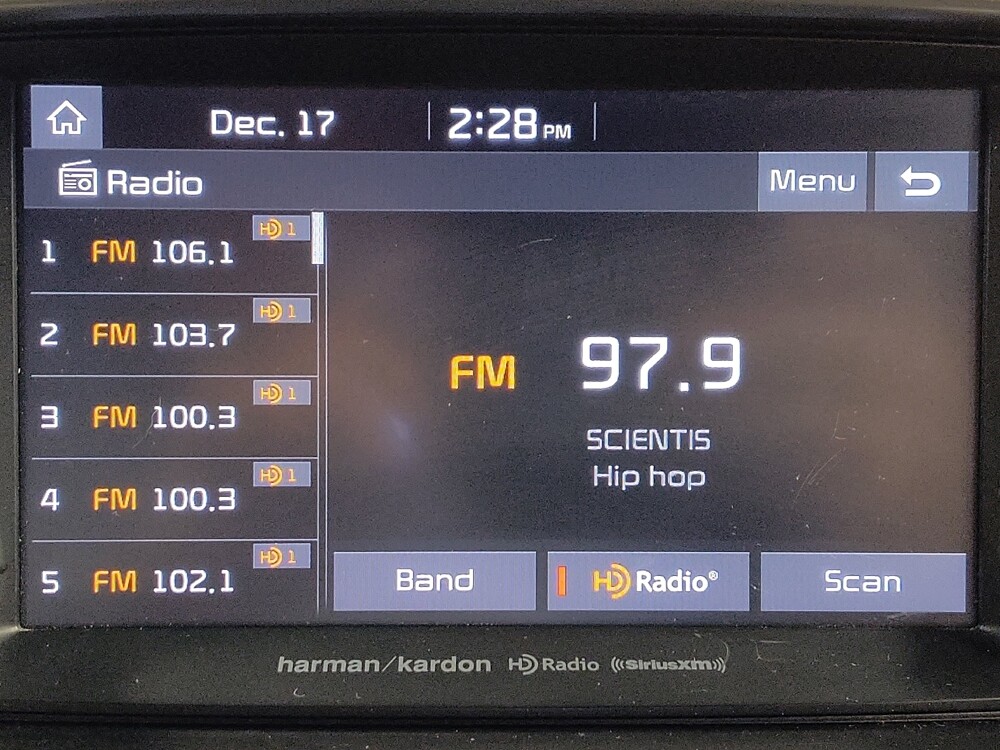 2019 Kia Sorento in Live Oak, TX 78233 - 18089861 25