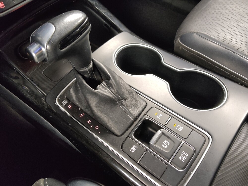 2019 Kia Sorento in Live Oak, TX 78233 - 18089861 26