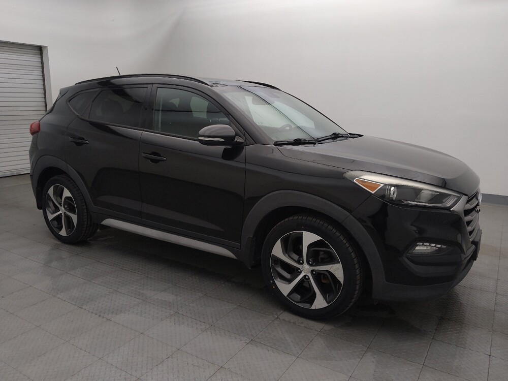 2017 Hyundai Tucson in Live Oak, TX 78233 - 18089863 11