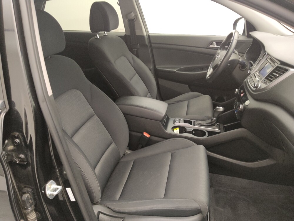 2017 Hyundai Tucson in Live Oak, TX 78233 - 18089863 21