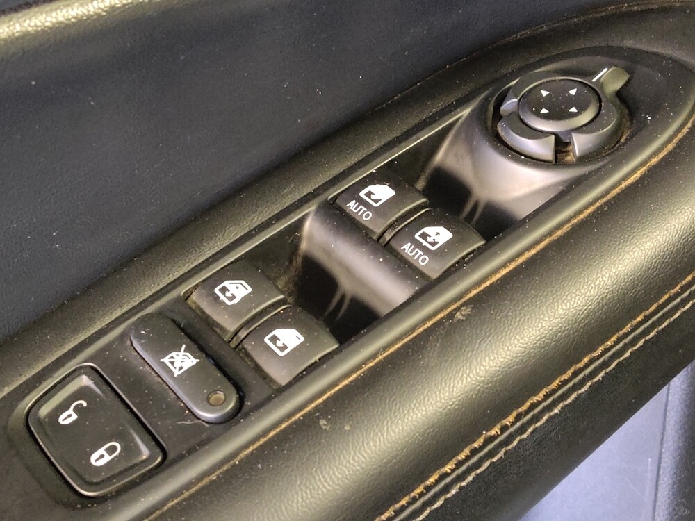 2021 Jeep Compass in Houston, TX 77034 - 18089864 27