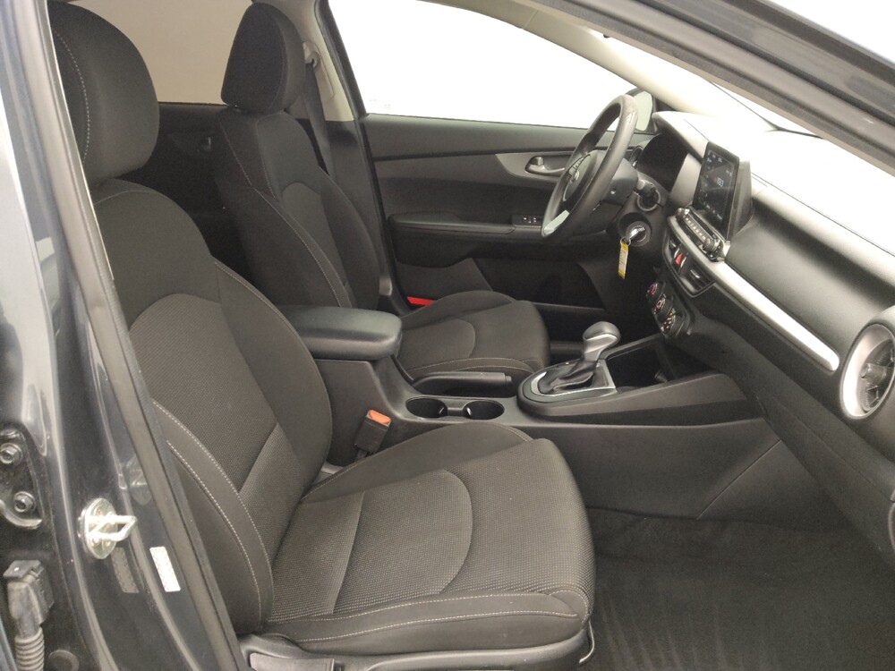 2021 Kia Forte in Houston, TX 77034 - 18089865 21