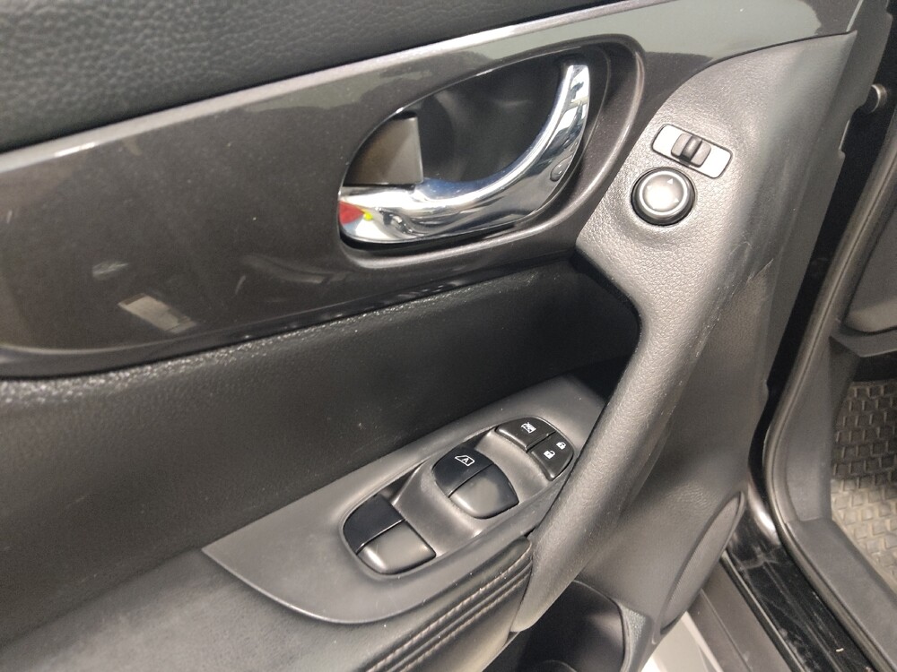 2020 Nissan Rogue in Columbus, OH 43228 - 18089866 27