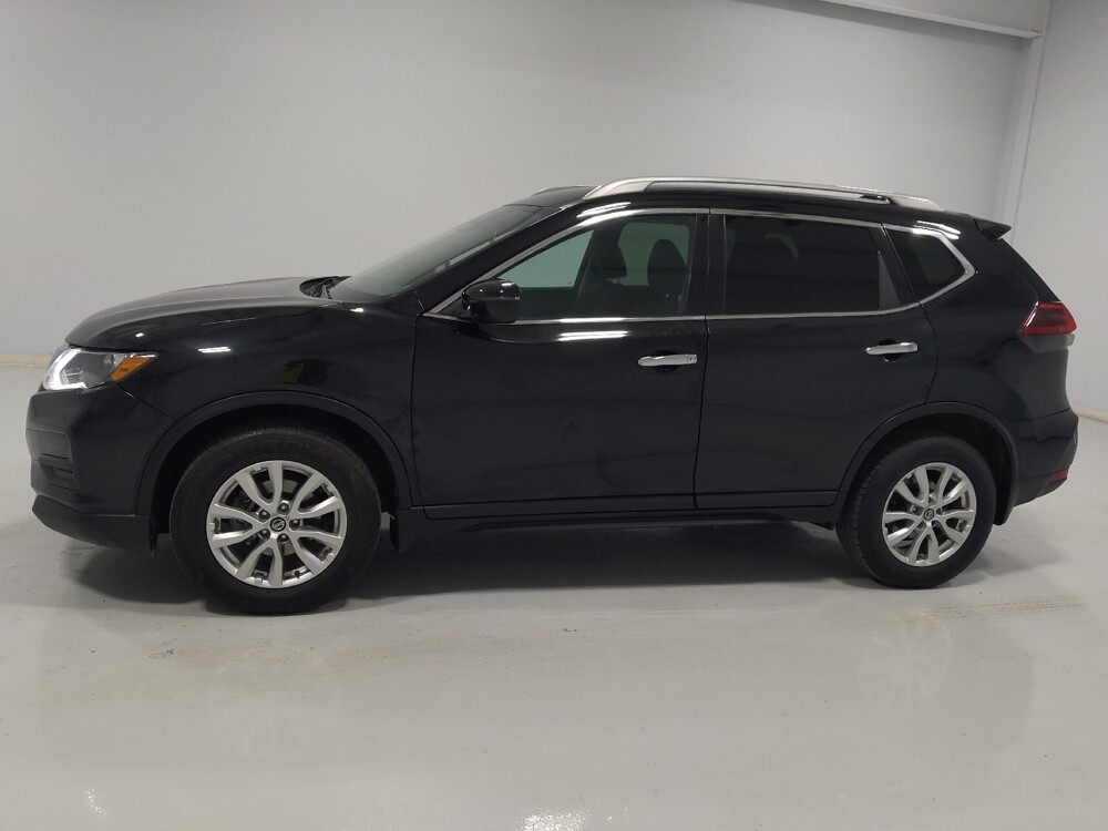 2020 Nissan Rogue in Columbus, OH 43228 - 18089866 3