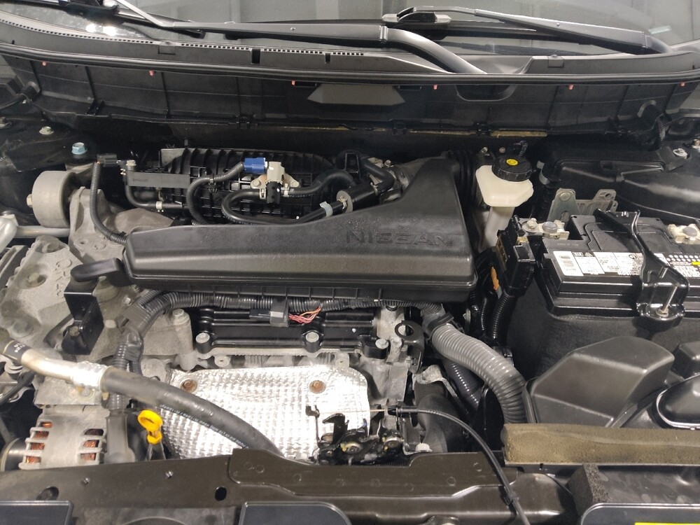 2020 Nissan Rogue in Columbus, OH 43228 - 18089866 30