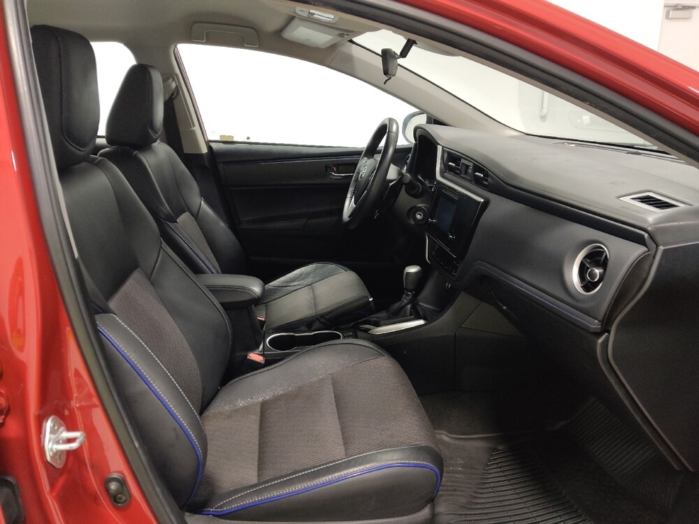 2018 Toyota Corolla in Columbus, OH 43228 - 18089868 21