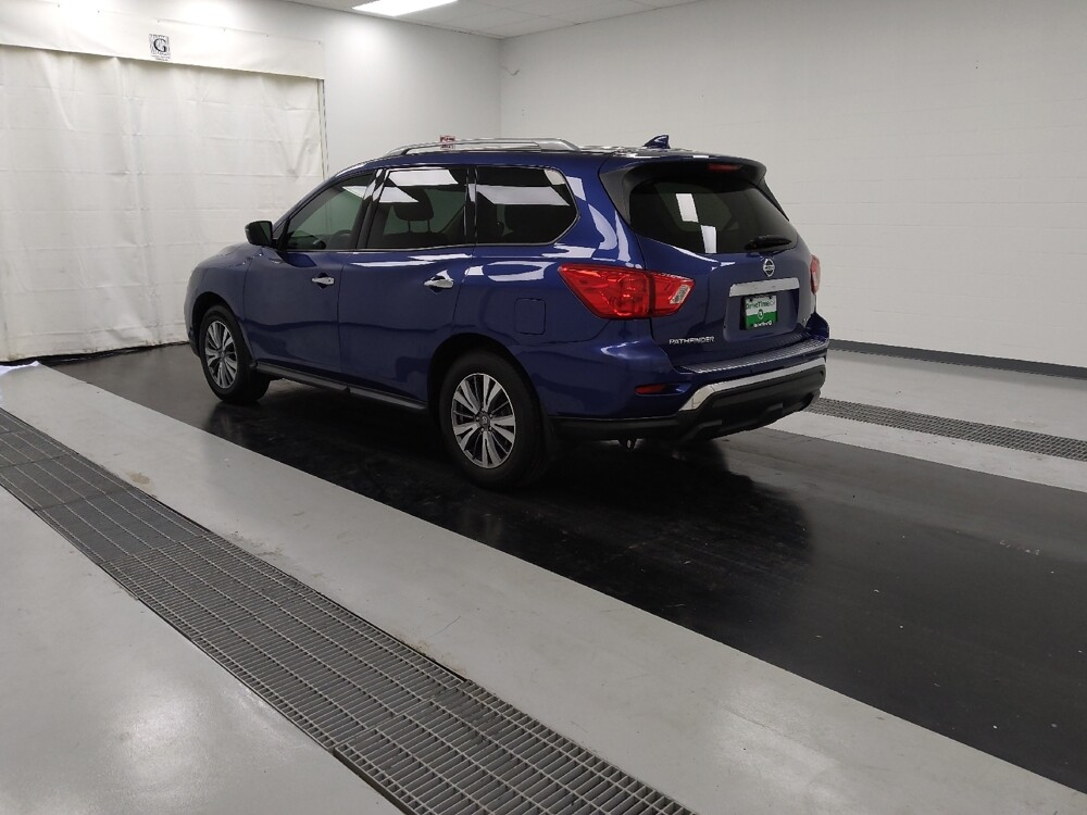 2020 Nissan Pathfinder in St. Louis, MO 63125 - 18089873 5