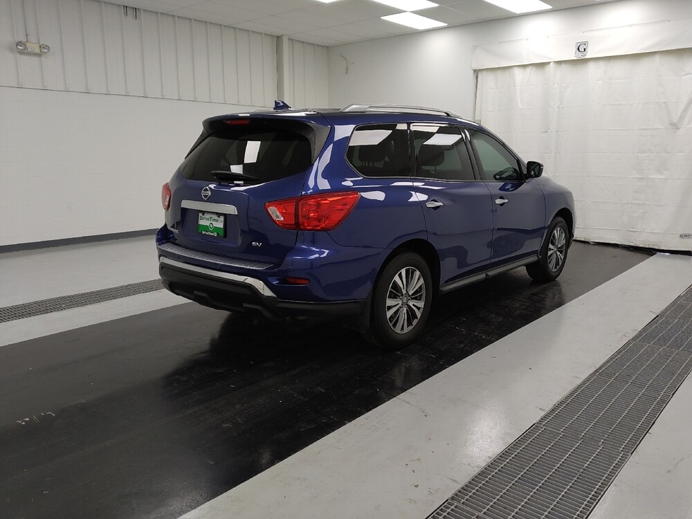 2020 Nissan Pathfinder in St. Louis, MO 63125 - 18089873 9