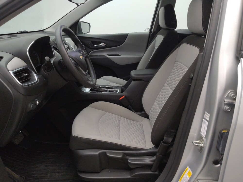 2020 Chevrolet Equinox in St. Louis, MO 63136 - 18089881 17