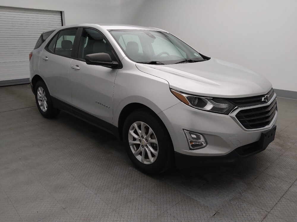 2020 Chevrolet Equinox in St. Louis, MO 63136 - 18089881 11