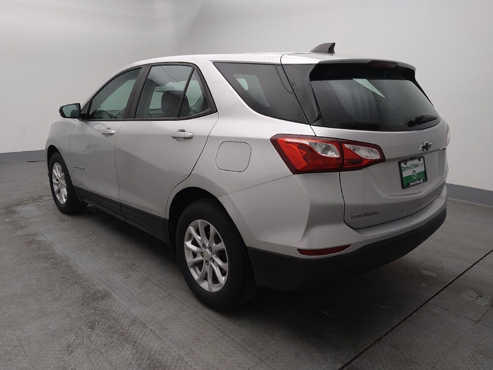 2020 Chevrolet Equinox in St. Louis, MO 63136 - 18089881 3