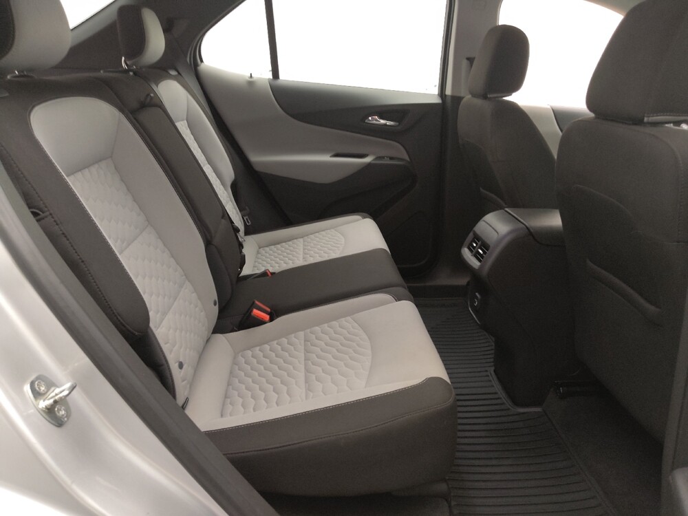 2020 Chevrolet Equinox in St. Louis, MO 63136 - 18089881 19