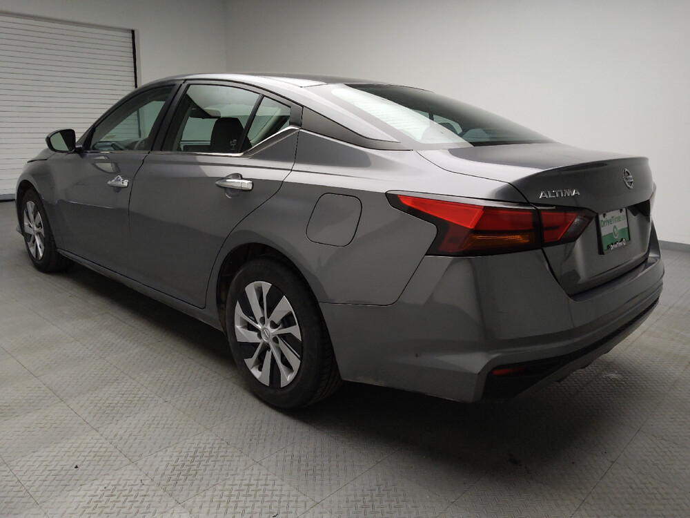 2022 Nissan Altima in Taylor, MI 48180 - 18089885 3