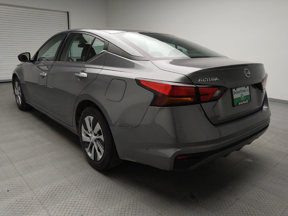 2022 Nissan Altima in Taylor, MI 48180 - 18089885 5