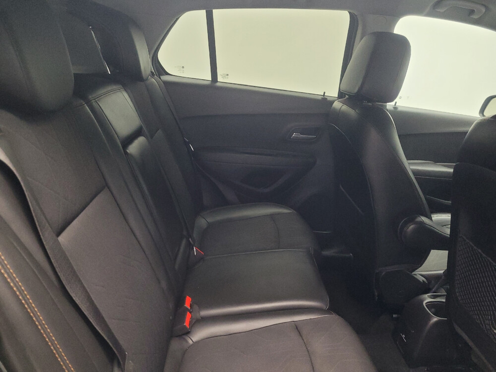 2019 Chevrolet Trax in Taylor, MI 48180 - 18089886 19