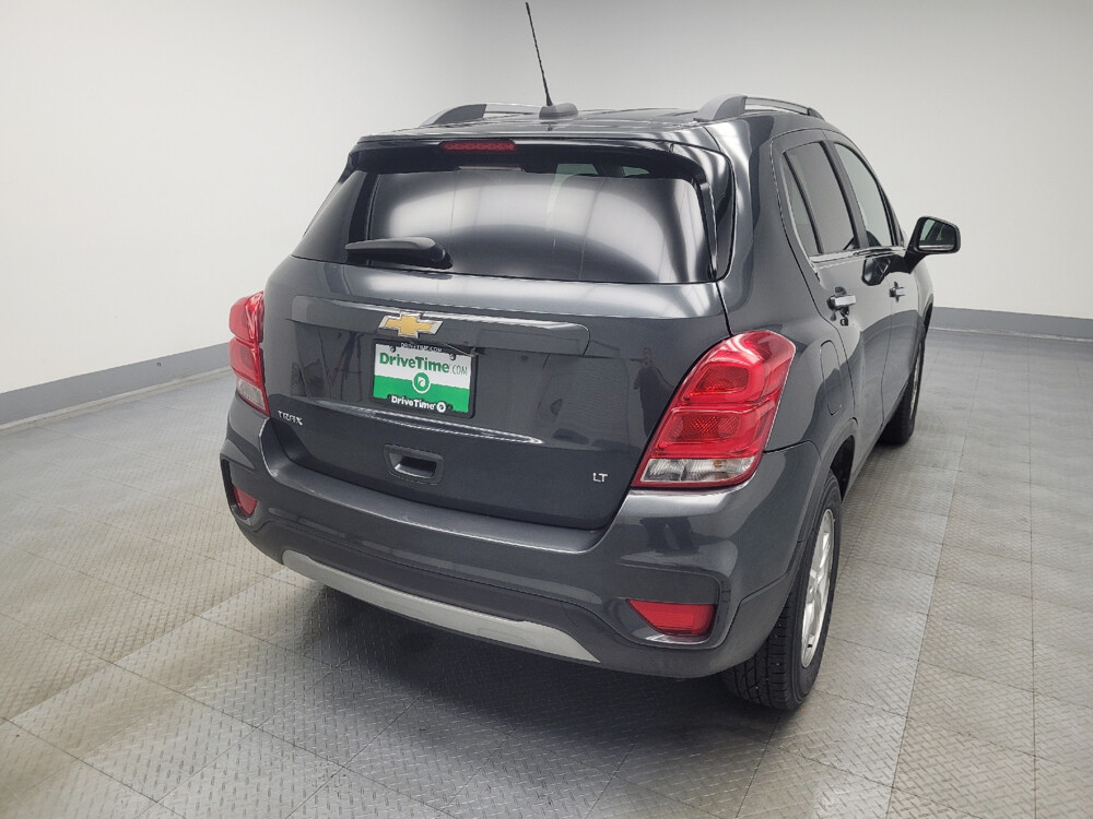 2019 Chevrolet Trax in Taylor, MI 48180 - 18089886 7