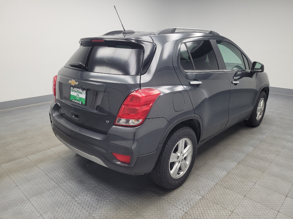 2019 Chevrolet Trax in Taylor, MI 48180 - 18089886 9