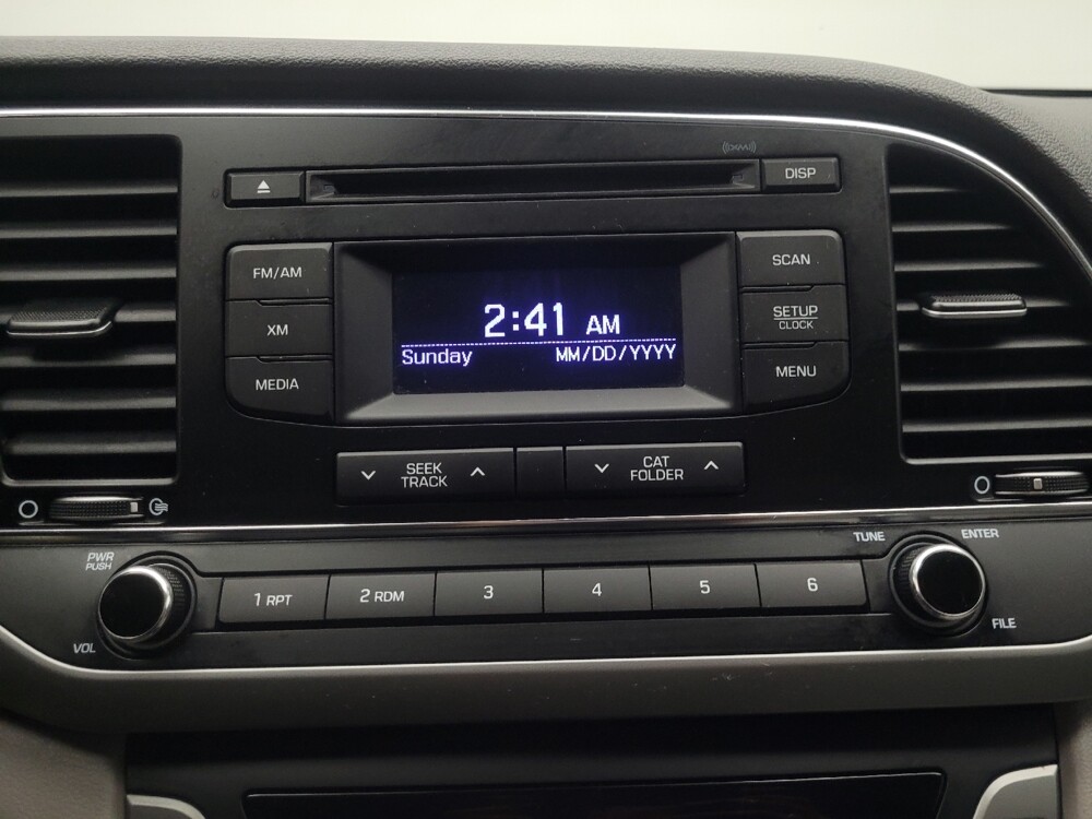 2017 Hyundai Elantra in Mishawaka, IN 46545 - 18089888 25