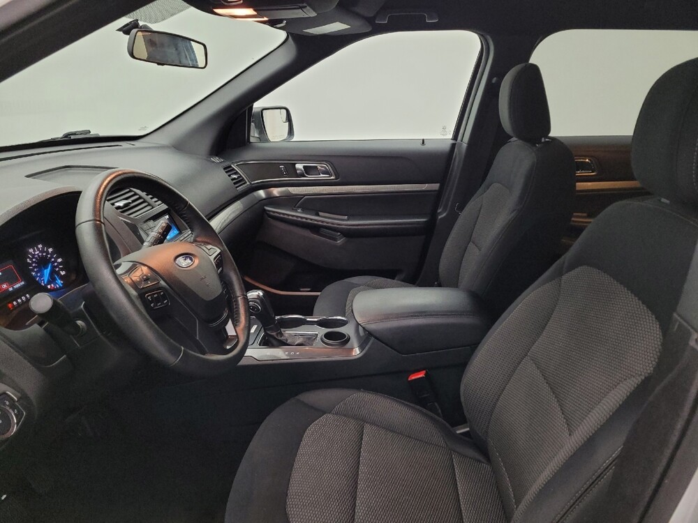 2018 Ford Explorer in Miamisburg, OH 45342 - 18089890 17
