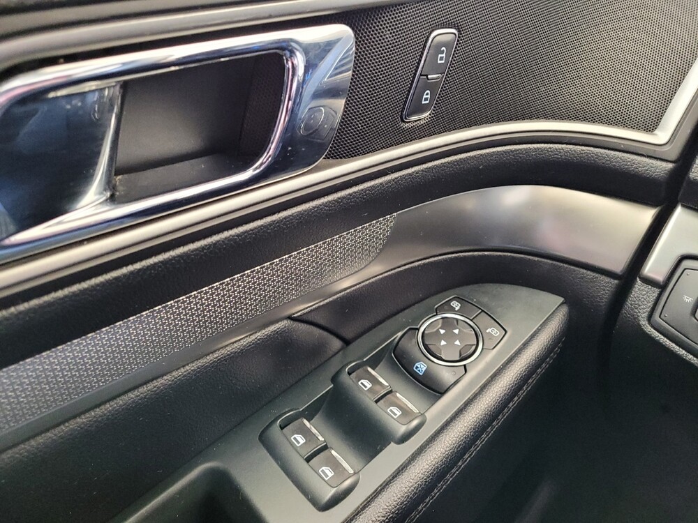 2018 Ford Explorer in Miamisburg, OH 45342 - 18089890 27