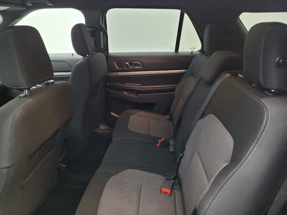 2018 Ford Explorer in Miamisburg, OH 45342 - 18089890 18