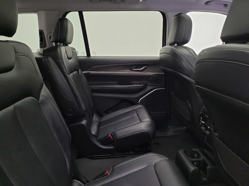 2021 Jeep Grand Cherokee L in Columbus, OH 43231 - 18089891 19