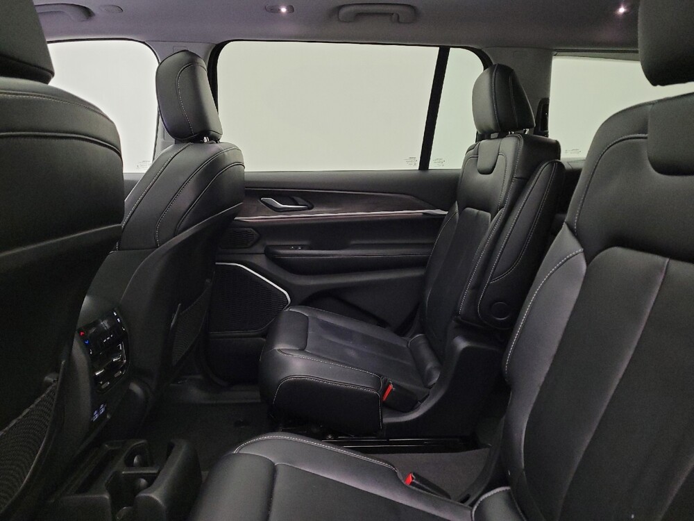 2021 Jeep Grand Cherokee L in Columbus, OH 43231 - 18089891 18