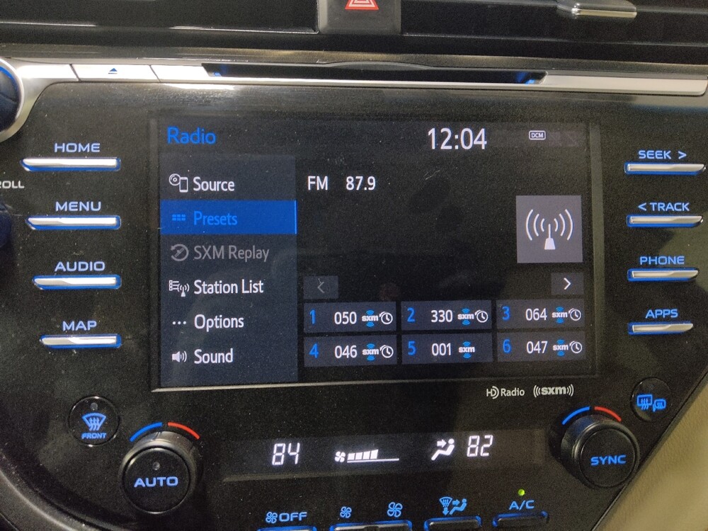 2019 Toyota Camry in Conyers, GA 30094 - 18089892 25