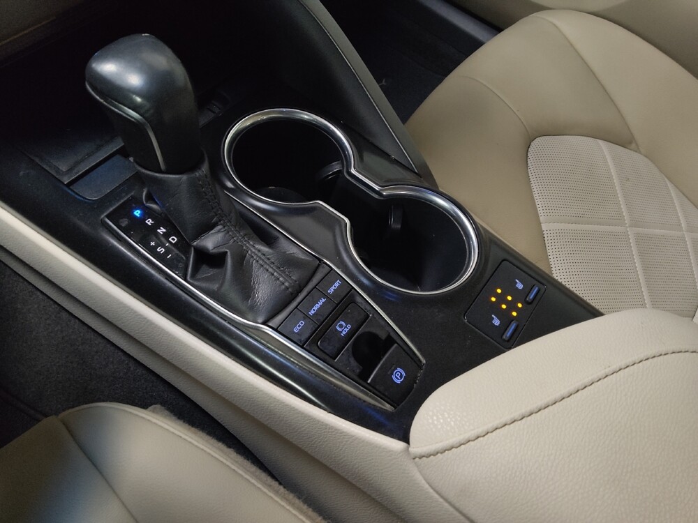 2019 Toyota Camry in Conyers, GA 30094 - 18089892 26