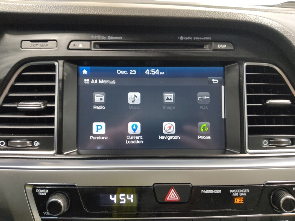 2016 Hyundai Sonata in Columbus, OH 43228 - 18089895 25