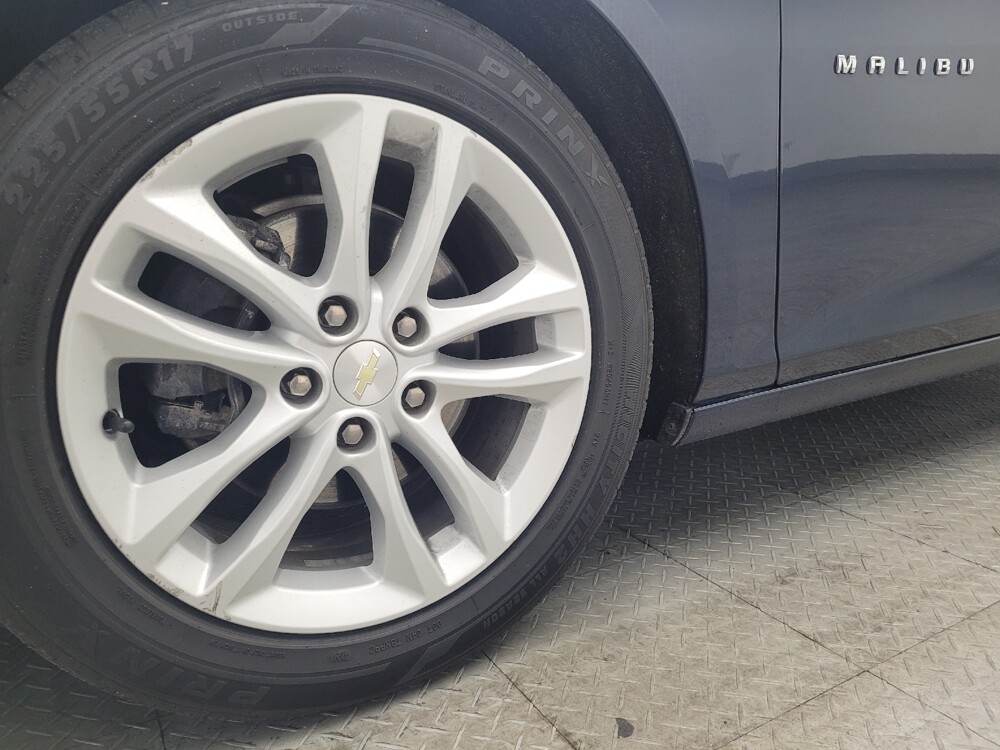 2017 Chevrolet Malibu in Miami, FL 33157 - 18089896 31