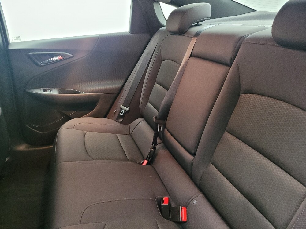 2017 Chevrolet Malibu in Miami, FL 33157 - 18089896 18