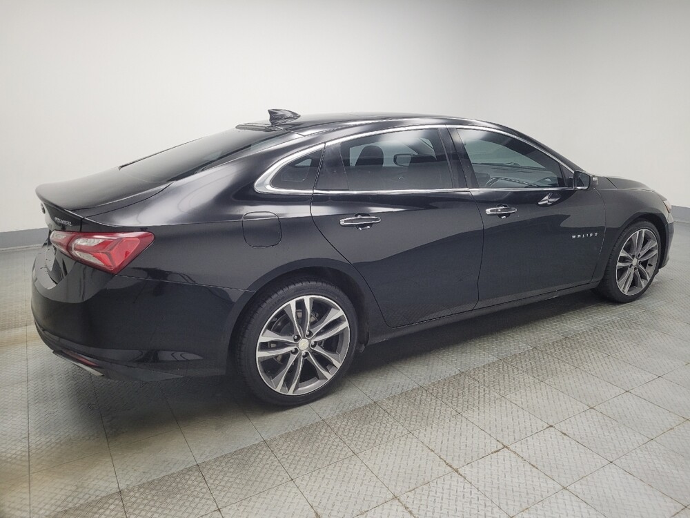 2020 Chevrolet Malibu in Ft Wayne, IN 46805 - 18089897 10