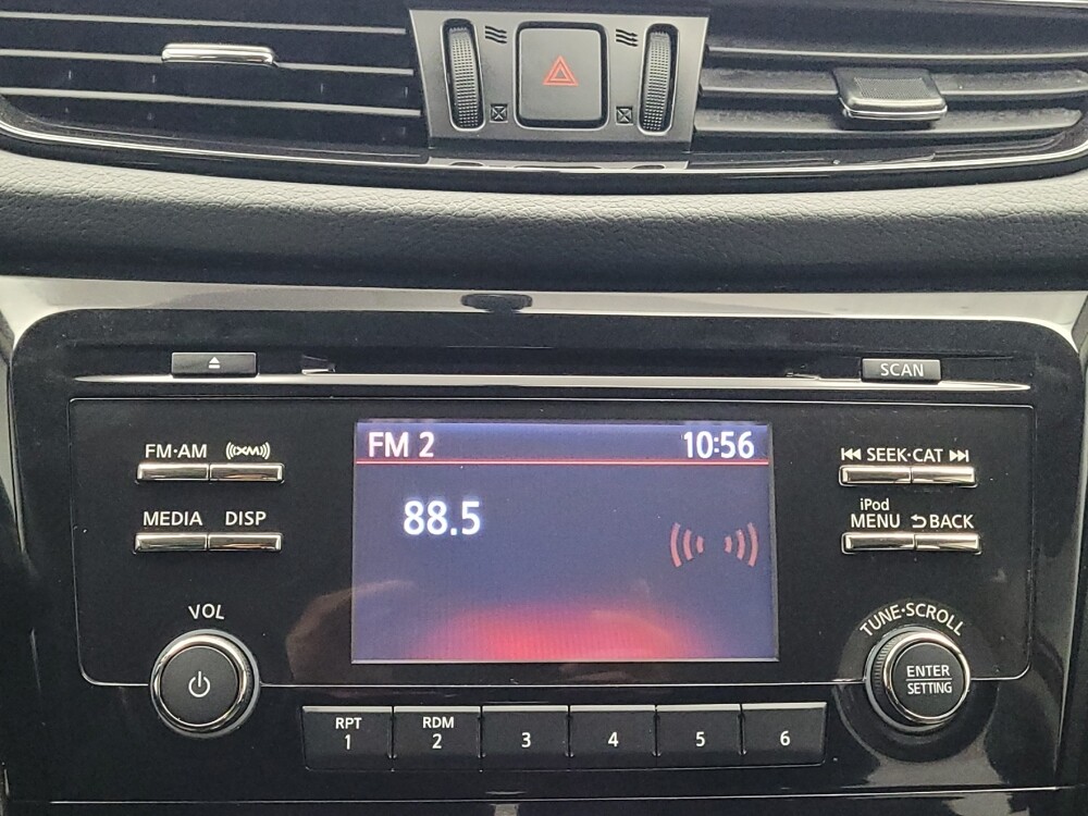 2017 Nissan Rogue Sport in Huntsville, AL 35816 - 18089899 25