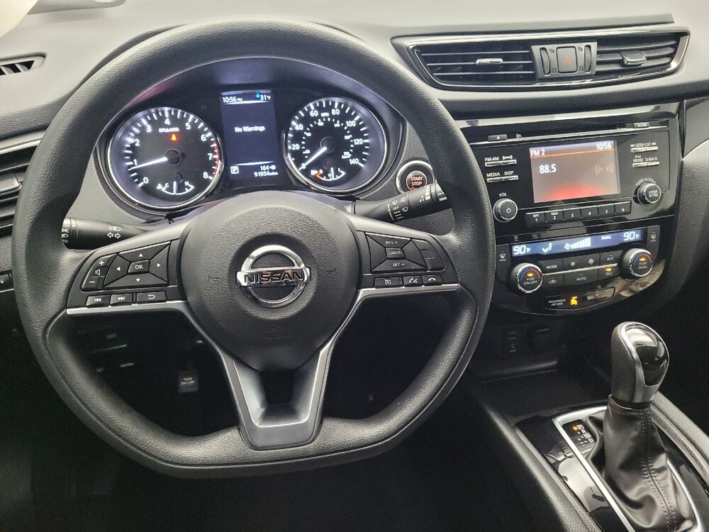 2017 Nissan Rogue Sport in Huntsville, AL 35816 - 18089899 22