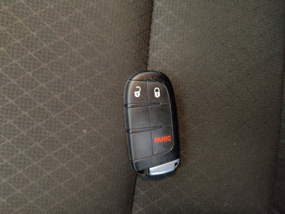 2020 Jeep Grand Cherokee in Lakewood, CO 80215 - 18089900 32