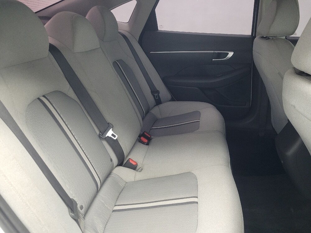 2020 Hyundai Sonata in Mishawaka, IN 46545 - 18089905 19